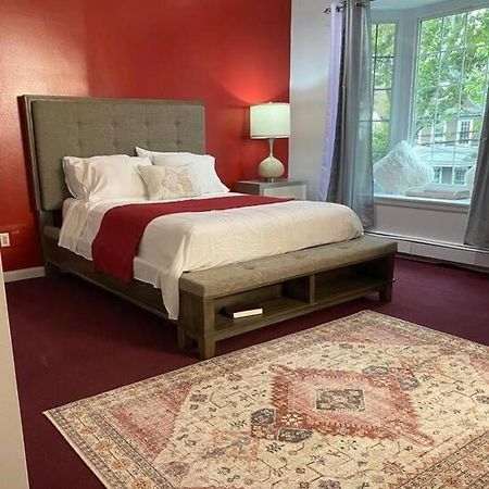 Room At The Oasis New York Exterior photo